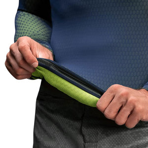 Customized breathable Beach Rash Guard Long Sleeves Breathable Spandex Surfing <b>Swimming</b> Sportswear Digital Printed Rash Guard - Product Image 4