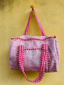 Bolsa de Lona Acolchada de Alta Calidad, Duradera y de Lujo, con Diseño de Impresión en Bloque, Gran Capacidad, para Picnic, Compras, Deportes, Fin de Semana, Yoga y Playa - Product Image 3