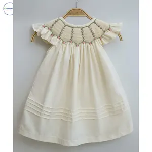 Beautiful Beige pink dress for girls high-quality smocked clothing, girls dresses, children's clothing