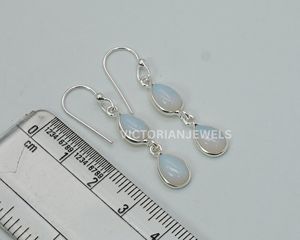 925 argent sterling massif opalite laiteuse mois d'octobre pierre de naissance deux pierres crochet boucle d'oreille - Product Image 3