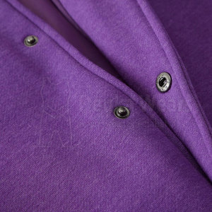 Vestes de sport décontractées à manches longues sur mesure en polyester/coton pour hommes, avec broderie chenille et impression personnalisées. - Product Image 6