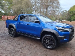 Điều kiện tuyệt vời được sử dụng toyotass Hilux Phi Hành Đoàn Cab 4x4 Pickup khá được sử dụng và Giao hàng nhanh mới bên trái tay lái - Product Image 5