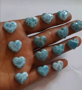 Larimar 15mm en forma de corazón Piedra preciosa natural tallada a mano Joyería de moda de la India Regalo de Navidad - Product Image 1