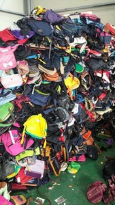 เสื้อผ้ามือสอง (รวมรองเท้า) - Product Image 3