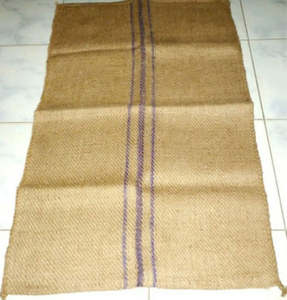 Produits en jute naturels et écologiques avec gaufrage - Product Image 1