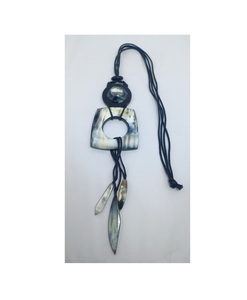 Collier en corne fait main le plus vendu pour les femmes à la mode bijoux naturels au meilleur prix - Product Image 1