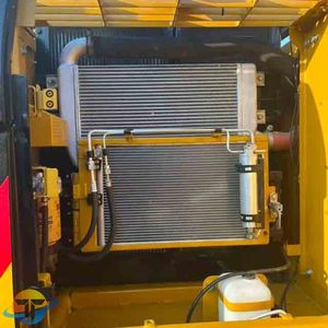 นำเข้าโดยตรงจากโรงงาน รถขุด Caterpillar 323D2L มือสอง ของแท้ ขายดี - Product Image 5