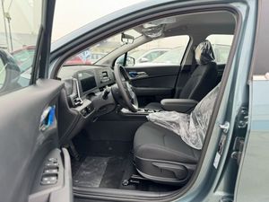 Modelo 2025 Kia Sportage (GCC) 2.0L Color Gris Acero, Soporte ODM Personalizado, Garantía de 5 Años, Origen Estadounidense, Financiamiento Disponible - Product Image 2