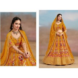 Collection de Lehenga Choli élégante et moderne en Georgette, à lacets dans le dos, silhouette fourreau, pour les fêtes, les mariages, broderie longue jusqu'au sol - Product Image 3