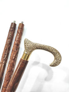 Bastón de madera, mango de latón, uso para hombres y mujeres, tres pliegues en color marrón, artículo de regalo con mango, diseño de flores, tallado a mano - Product Image 2