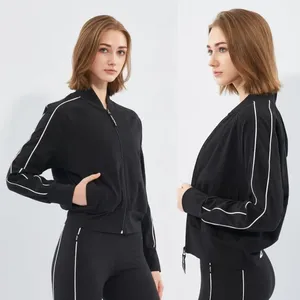 Veste de sport à la mode pour femmes recadrée Zip Up Retro Stripe Sleeve Respirant Yoga et Pilates Veste Gym Top - Product Image 3