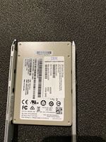 2078 AC9C 01AC600 01EJ037 Disque dur SAS 400 Go 12G 2,5 pouces 128 Mo de cache IBM V5010 Serveur interne Reconditionné Hot Plug