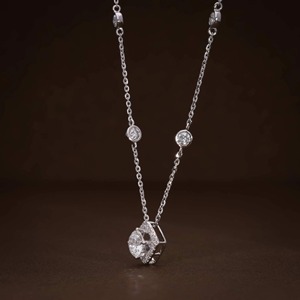 Elegante Collar con Colgante de Diamante Moissanite de Corte Redondo con Halo, para Mujer, con Cadena de Plata 925 con Engaste de Bisel, a Bajo Precio - Product Image 2