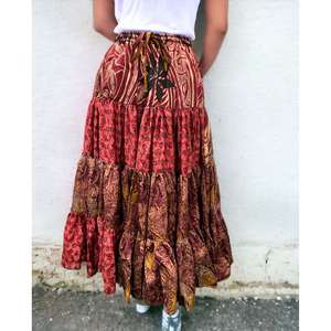Falda de Danza del Vientre de Seda Satinada Vintage con Cintura Elástica y Textura Suave - Product Image 5