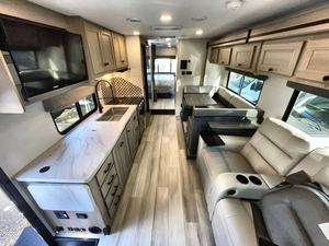 รถบ้านมือสอง ปี 2025 ยี่ห้อฟอเรสต์ริเวอร์ รุ่นฟอร์เรสเตอร์ 3011DSF สีเทา จากสหรัฐอเมริกา - Product Image 2