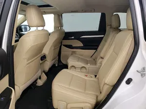 TOYOTA HIGHLANDER XLE 2019 USADO, Volante a la Izquierda/Derecha - Product Image 2