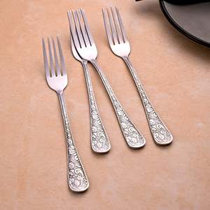 Ensemble de 4 fourchettes en métal argenté de luxe Lustre Bloom - Fourchettes durables pour salade et dessert, pour la maison et la table - Product Image 5