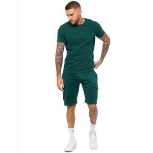 Ensemble deux pièces respirant en coton de haute qualité T-shirt et short décontractés pour hommes Vêtements d'été en gros - Product Image 3