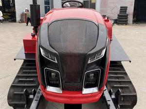 รถแทรกเตอร์ขนาดเล็กแบบมีล้อตีนตะขาบ จัดส่งฟรี พร้อมอุปกรณ์ขุดร่องดินแบบถอดเร็วและถัง  ขับเคลื่อน 4 ล้อ เครื่องยนต์ดีเซล 20 แรงม้า รถแทรกเตอร์สำหรับงานเกษตร - Product Image 6