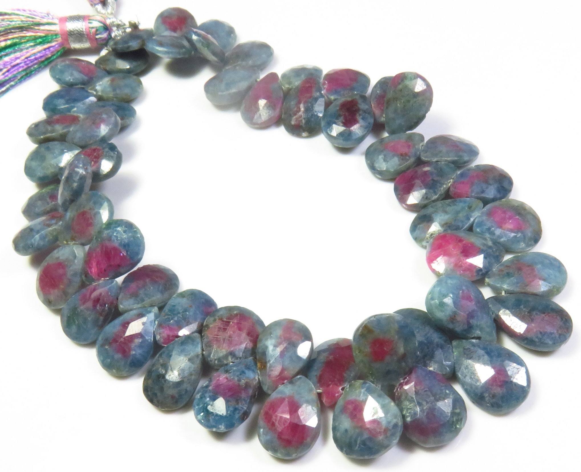 ชมพู เขียว