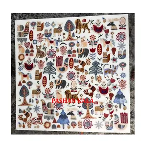 Mesa Decorativa Moderna de Alta Calidad con Tapa Cuadrada de Mármol Blanco con Tema Animal para Decoración del Hogar y Restaurantes - Product Image 1