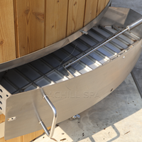 Spa de bien-être extérieur toutes saisons, bain à remous chauffé au bois, bois carbonisé, hiver, jardin nordique, design classique