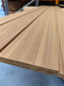 Madera de Izombe de Primera Calidad, Tablas de Madera Dura, Ecológicas, Resistentes al Agua, Diseño Tradicional, Uso Comercial Total - Product Image 2