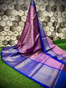 Saree en soie brocart rose vif fabriqué sur mesure à partir de tissus en pure soie pour la confection de vêtements pour femmes et pour la décoration de la maison - Product Image 6