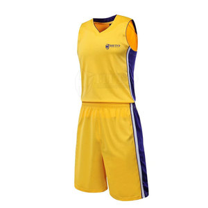 Uniformes de baloncesto antiarrugas para hombres fabricados en poliéster de material duradero - Product Image 1
