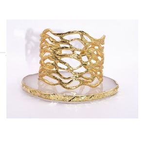Última novedad en joyería navideña de China: Brazalete de latón martillado por menos de $50 en oferta para mujer, brazalete de alambre con 1 año de garantía. - Product Image 3