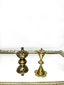 Brûleur d'encens en laiton artisanal pour les séances d'aromathérapie offrant une combustion douce et une apparence élégante pour les routines de bien-être - Product Image 3