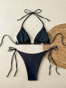 Tankini de Talla Grande en Poliéster y Elastano, Color Negro con Estampado de Flores Rosas, Dos Piezas con Lazos Ajustables en los Laterales, Secado Rápido y Transpirable - Product Image 2