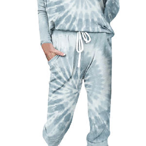 ชุดเซ็ตแทรคสูทพิมพ์ลายสตรีทแวร์สำหรับฤดูหนาวทรงปกติพรีเมียมสำหรับผู้หญิง พร้อมโลโก้แบบกำหนดเอง ผ้าฝ้าย 100% ชุดเซ็ต 2 ชิ้น - Product Image 5