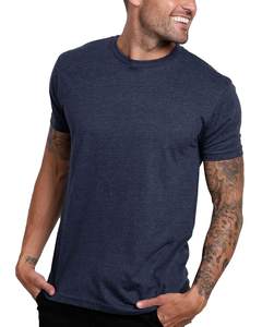 Camiseta Personalizada de Alta Calidad para Hombre, 230 g/m², 100 % Algodón, Ajuste Perfecto, Secado Rápido y Transpirable - Product Image 5