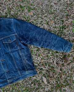 Chemise en jean à manches longues de qualité supérieure pour hommes Nouvelle tendance en coton avec bordure lavée - Product Image 4