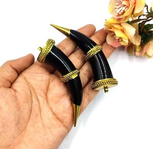 Colgante de cuerno de búfalo pulido con cadena de hoja de lujo, collar de suéter de perla de imitación clásica, accesorio para ocasiones de boda - Product Image 6