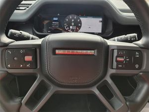 Offre exceptionnelle : LAND ROVER DEFENDER 130 X-DYNAMIC d'occasion 2023 - PRÊT À EXPÉDIER - Product Image 2