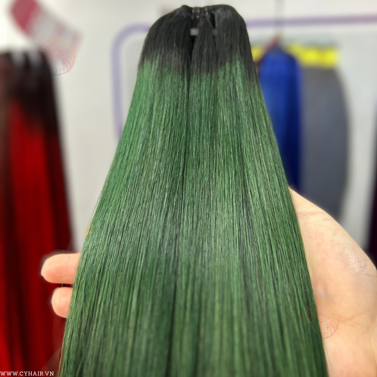 สีเขียว