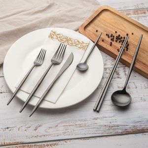 A cutelaria de aço inoxidável do projeto moderno ajustou-se com superfície lustrada e a apelação contemporânea grandes para tabelas elegantes do jantar - Product Image 6