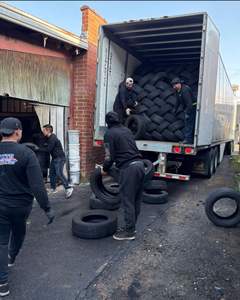 Entrega Rápida de Neumáticos Usados en Tamaños 13\", 14\", 15\", 16\", 17\", 18\", 19\", 20\", 21\"/Compre Neumáticos Usados en Tamaños 215/65R15, 215/60R17, de 13 a 22 Pulgadas - Product Image 6