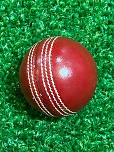 Bolas duras de cuero para partidos de Cricket de la mejor calidad personalizadas/Bolas duras de Cricket de cuero profesional más vendidas a la venta - Product Image 5