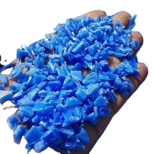 Precio barato Regrind en stock limpio reciclado HDPE tambor azul restos de plástico/HDPE botella de leche chatarra