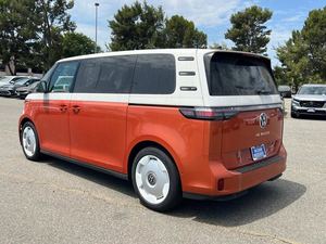 Volkswagen ID.Buzz 2025, 1.ª Edición, Tracción Trasera - Product Image 5