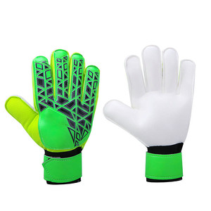 ถุงมือโกลฟุตบอลมืออาชีพสำหรับเยาวชนผลิตจากยางคุณภาพ - Product Image 3