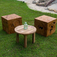 Chaise cube en bois massif pour repas en plein air et utilisation en parc, design minimaliste, imperméable et durable