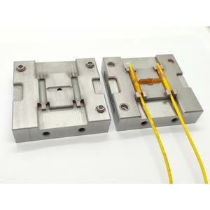 Moule de surmoulage à chaud personnalisé pour composants automobiles et électroniques - Product Image 2