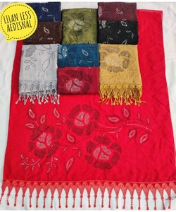 Precio bajo barato al por mayor ropa islámica para las mujeres con vestido Hijab en estilo de Oriente Medio - Product Image 5