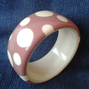 "Bracelets en résine de conception fabuleuse, bracelets de fête faits à la main en gros pour femmes filles couleurs vives de fabricant de confiance - Product Image 1