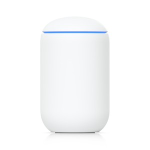 Routeur Ubiquiti UDM, UniFi Dream Machine, 4x4 MIMO, double bande, AC WAVE2, 5x RJ45 1000 Mb/s - Product Image 2