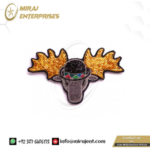 Insignia de broche de apliques de caribú personalizada al por mayor, insignias de lingotes cosidas de tela de la mejor calidad y parches de toalla - Product Image 2